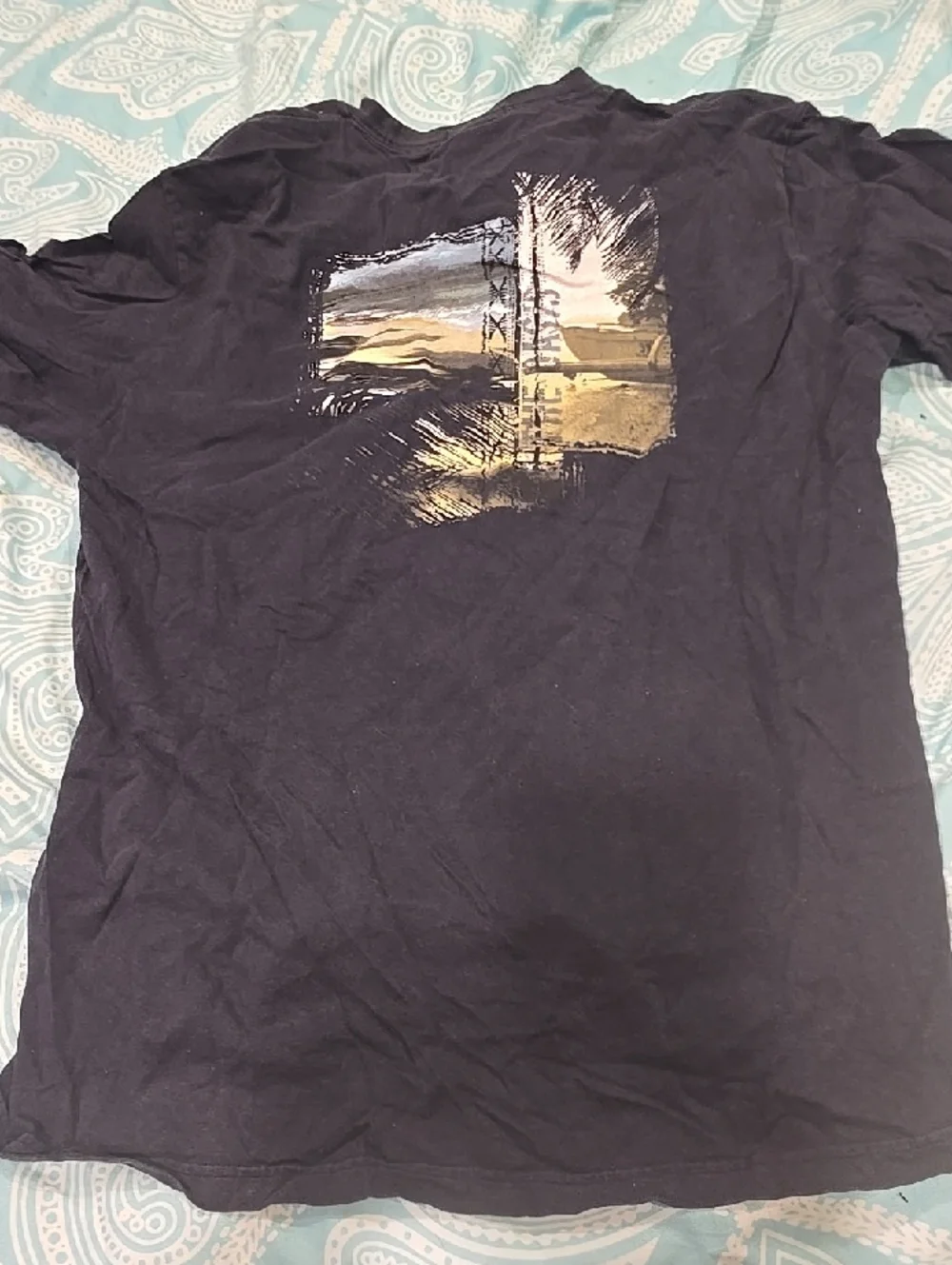 ❤️10/$13 Men's Black Graphic Short-Sleeve Shirt - Beach Sunset Print